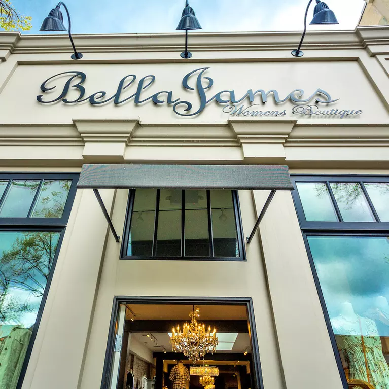 BellaJames Women’s Boutique storefront in Downtown Willow Glen